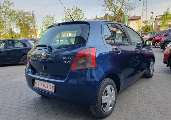 Toyota Yaris cena 14900 przebieg: 131709, rok produkcji 2008 z Warszawa małe 154